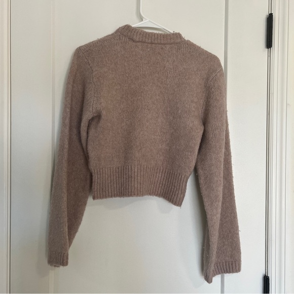 Club Monaco Cable Sleeve Sweater - Picture 4 of 6